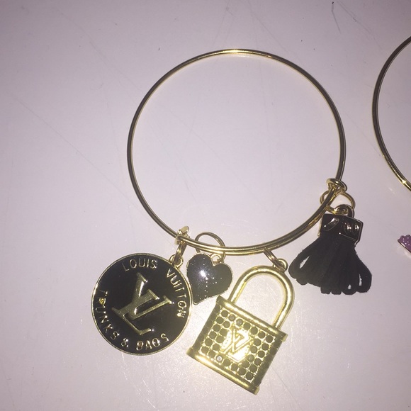 Bracelet - Picture 3 of 3